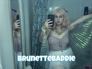 Brunettebaddie