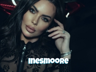 inesmoore Miss Gros Seins