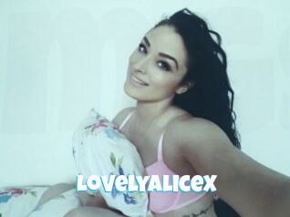 LovelyAliceX Miss Gros Seins