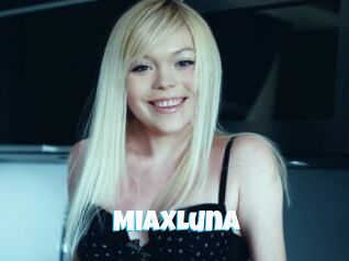 MiaXLuna