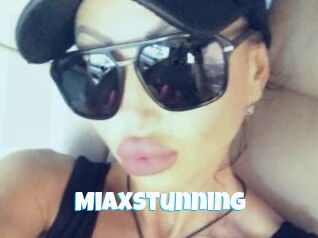 MiaXStunning