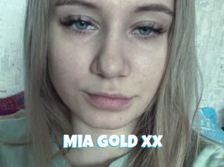 Mia_Gold_xx