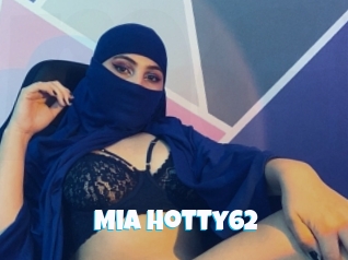Mia_hotty62