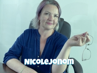 nicolejonom Miss Gros Seins