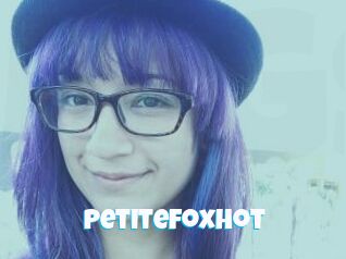 PetiteFoxHot