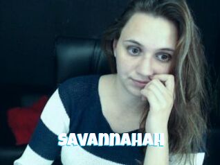 SavannahAh Miss Gros Seins