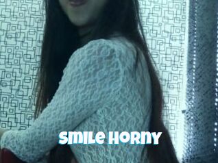 Smile_horny