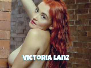 Victoria_lanz