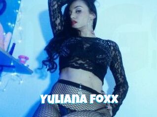 Yuliana_Foxx